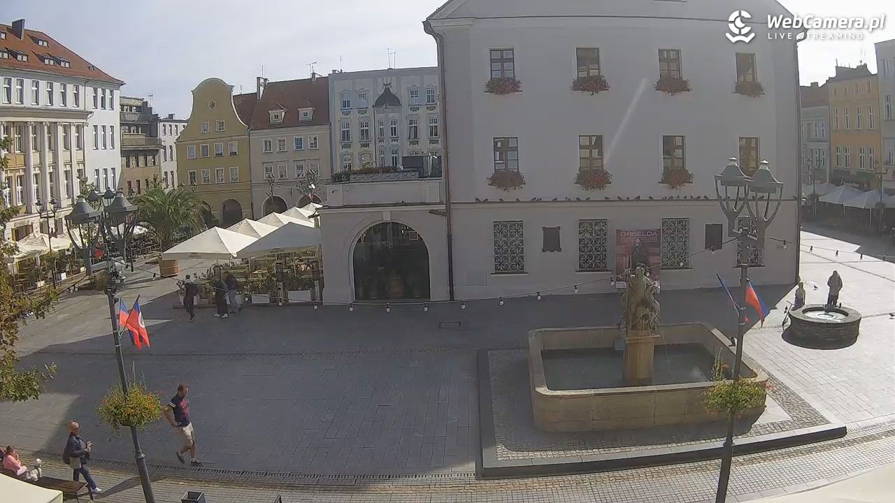 GLIWICE - widok na Rynek - 28 wresień 2025, 12:18