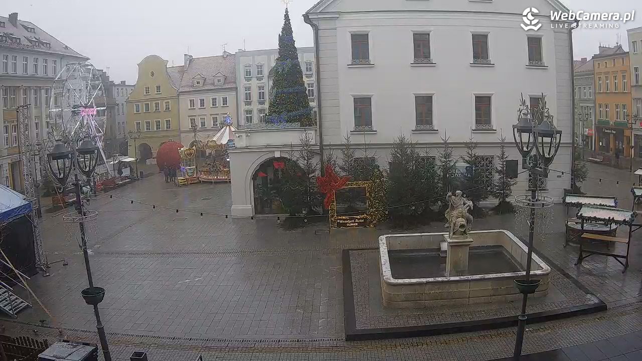GLIWICE - widok na Rynek - 27 grudzień 2025, 14:21