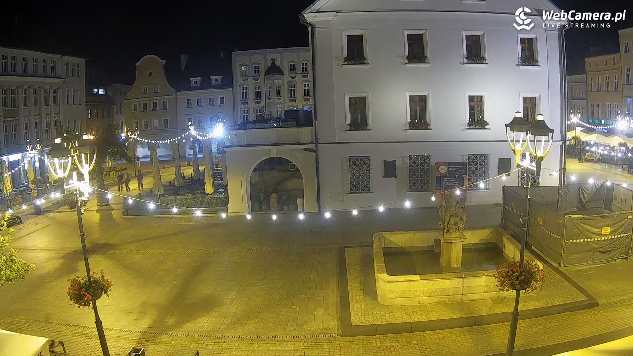 GLIWICE - widok na Rynek - 25 lipiec 2026, 00:04
