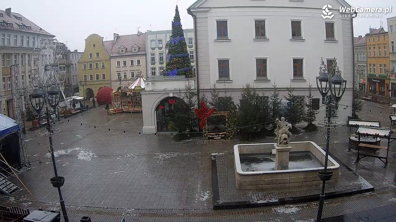 GLIWICE - widok na Rynek - 27 grudzień 2025, 11:10