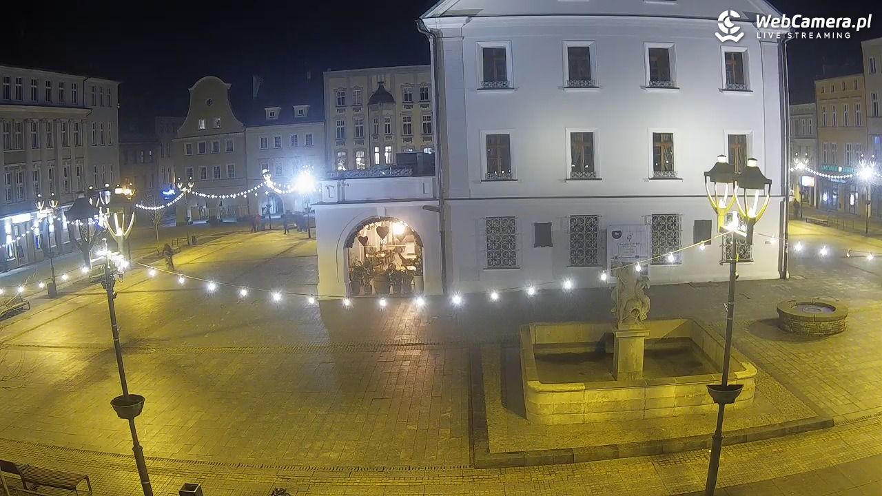 GLIWICE - widok na Rynek - 12 luty 2026, 22:02