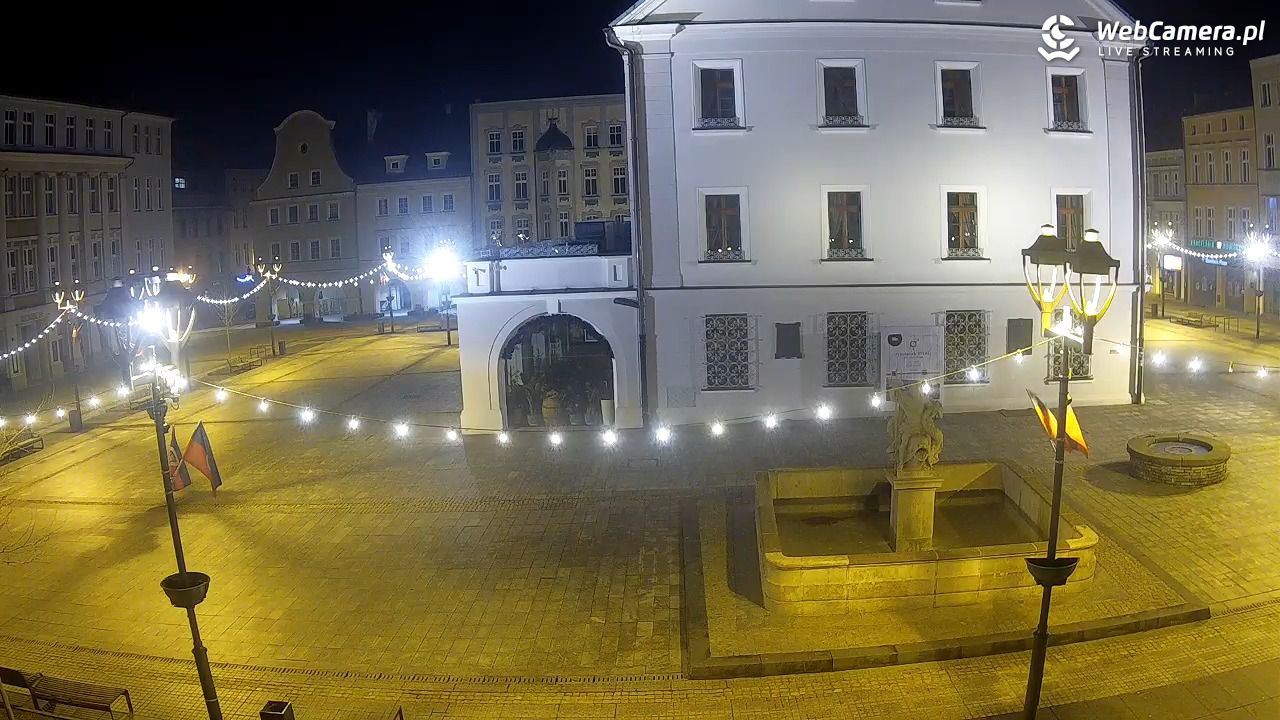 GLIWICE - widok na Rynek - 10 luty 2026, 02:27