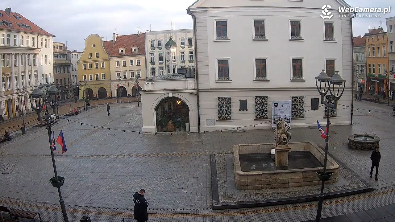 GLIWICE - widok na Rynek - 10 luty 2026, 15:57