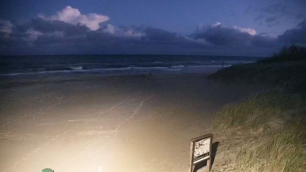 BOBOLIN - widok na plażę - 11 październik 2026, 04:23