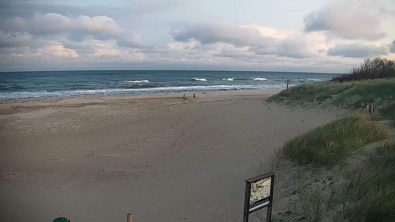 BOBOLIN - widok na plażę - 11 październik 2026, 04:50