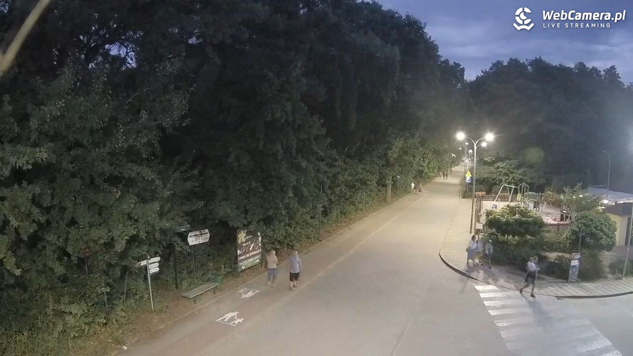 WICIE - widok na deptak - 15 sierpień 2026, 21:01