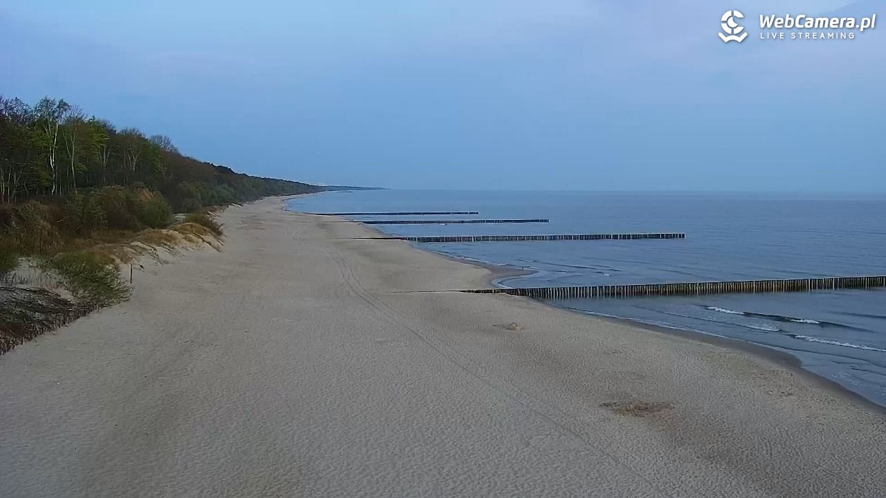 TRZĘSACZ - widok na plażę - 05 maj 2026, 05:01