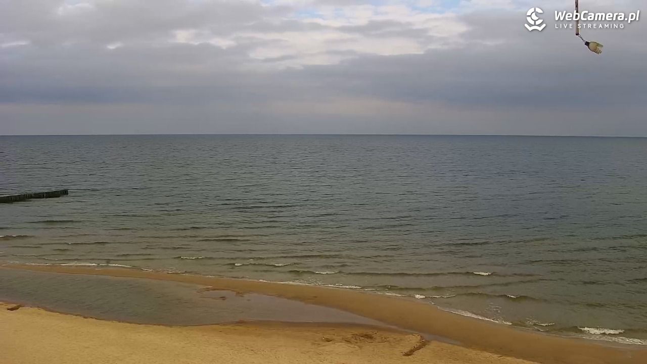 TRZĘSACZ - widok na plażę - 04 maj 2026, 08:10