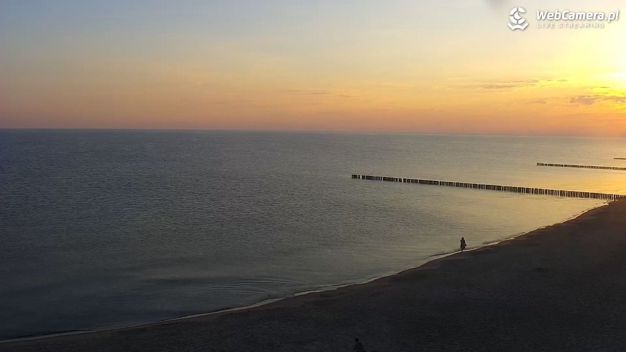 TRZĘSACZ - widok na plażę - 21 czerwiec 2026, 05:08