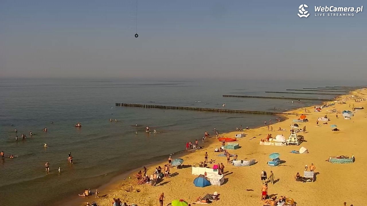 TRZĘSACZ - widok na plażę - 05 sierpień 2026, 17:04
