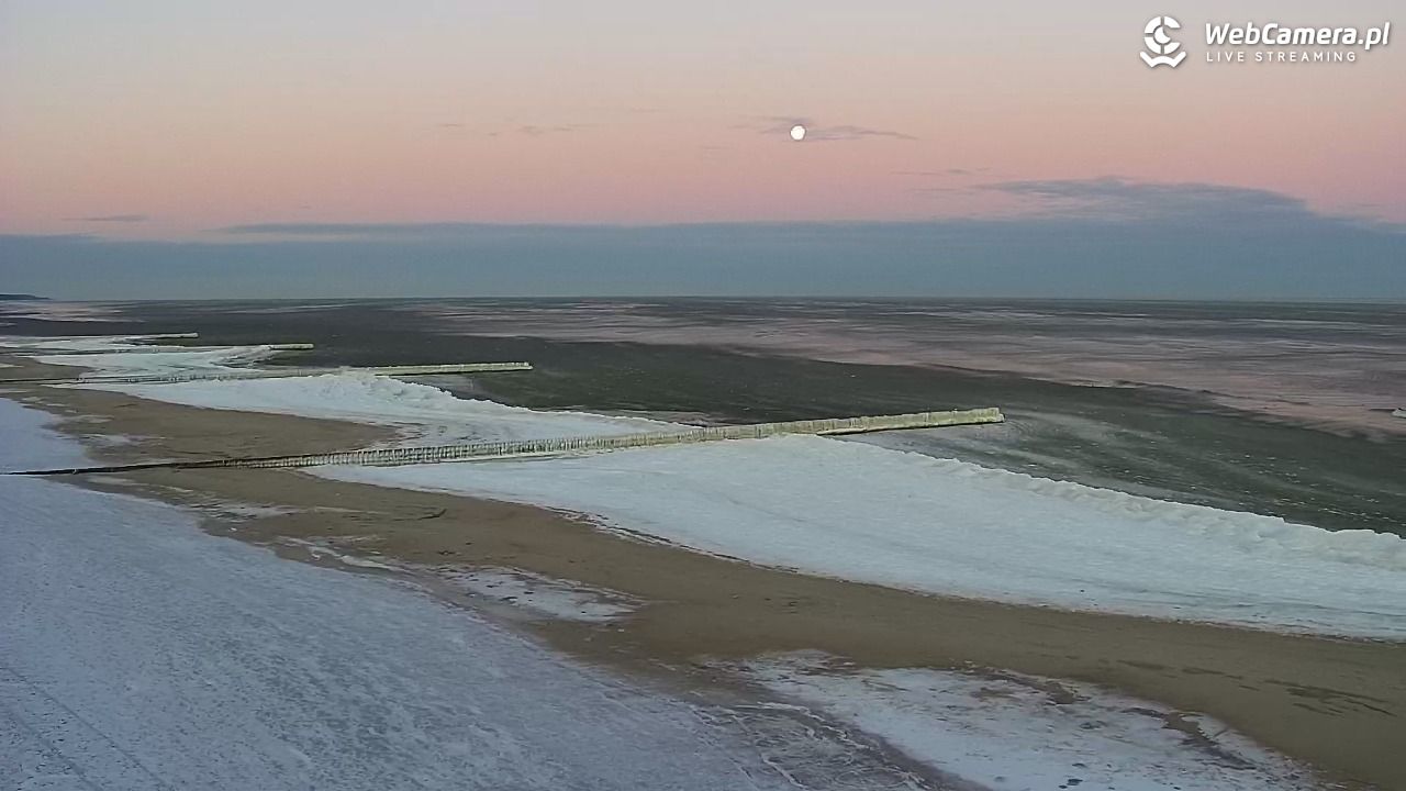 TRZĘSACZ - widok na plażę - 03 luty 2026, 07:37