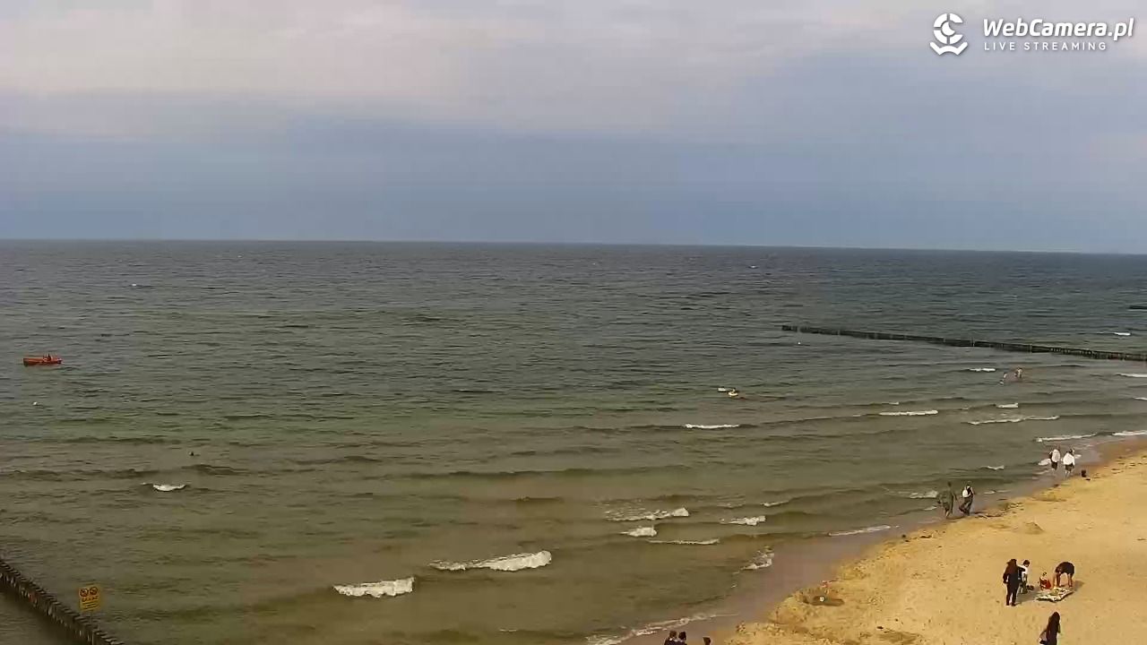 TRZĘSACZ - widok na plażę - 04 sierpień 2026, 16:16