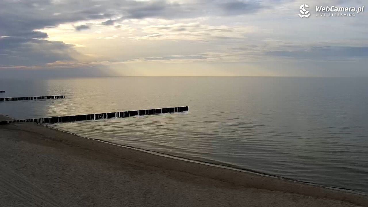 TRZĘSACZ - widok na plażę - 19 marzec 2026, 16:13