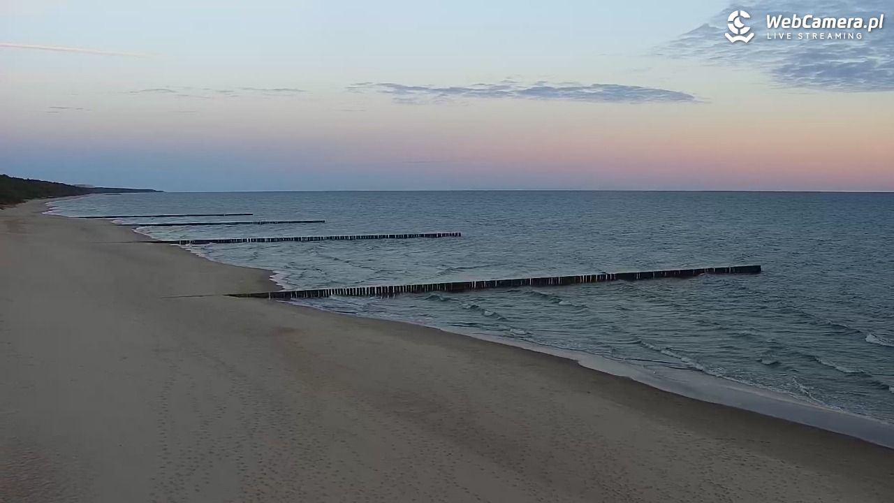 TRZĘSACZ - widok na plażę - 08 maj 2026, 05:15