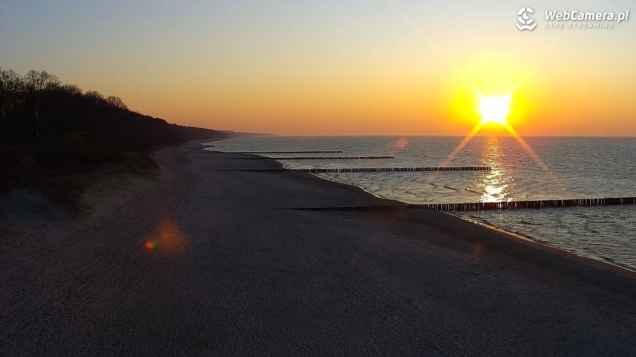 TRZĘSACZ - widok na plażę - 22 marzec 2026, 17:59