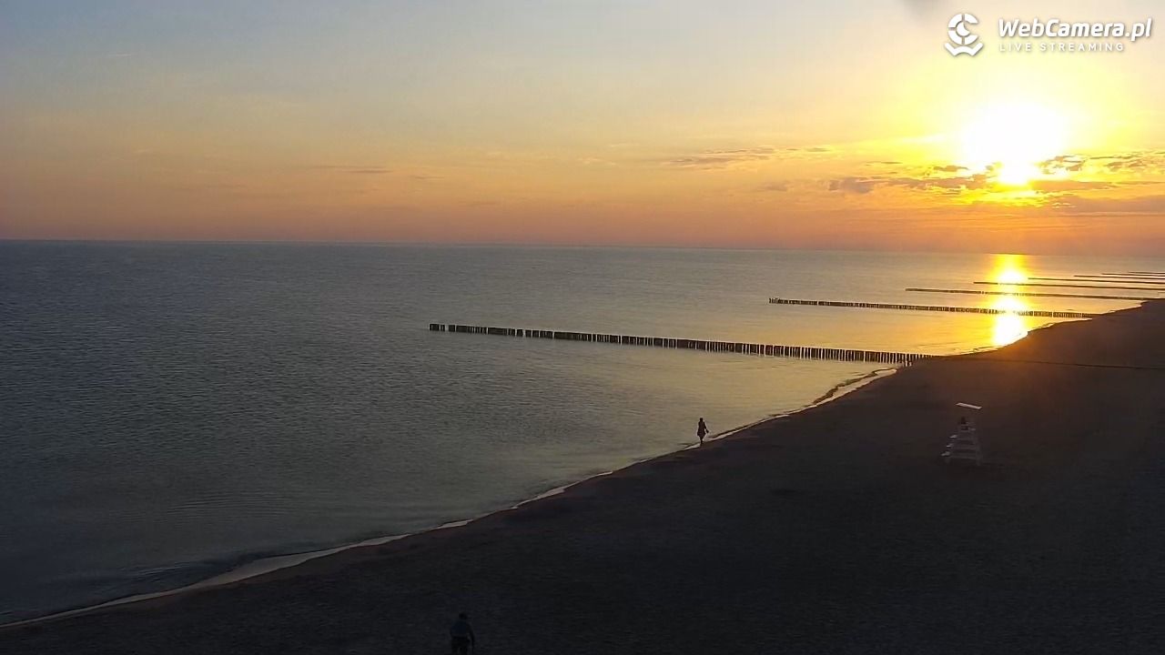 TRZĘSACZ - widok na plażę - 21 czerwiec 2026, 05:08