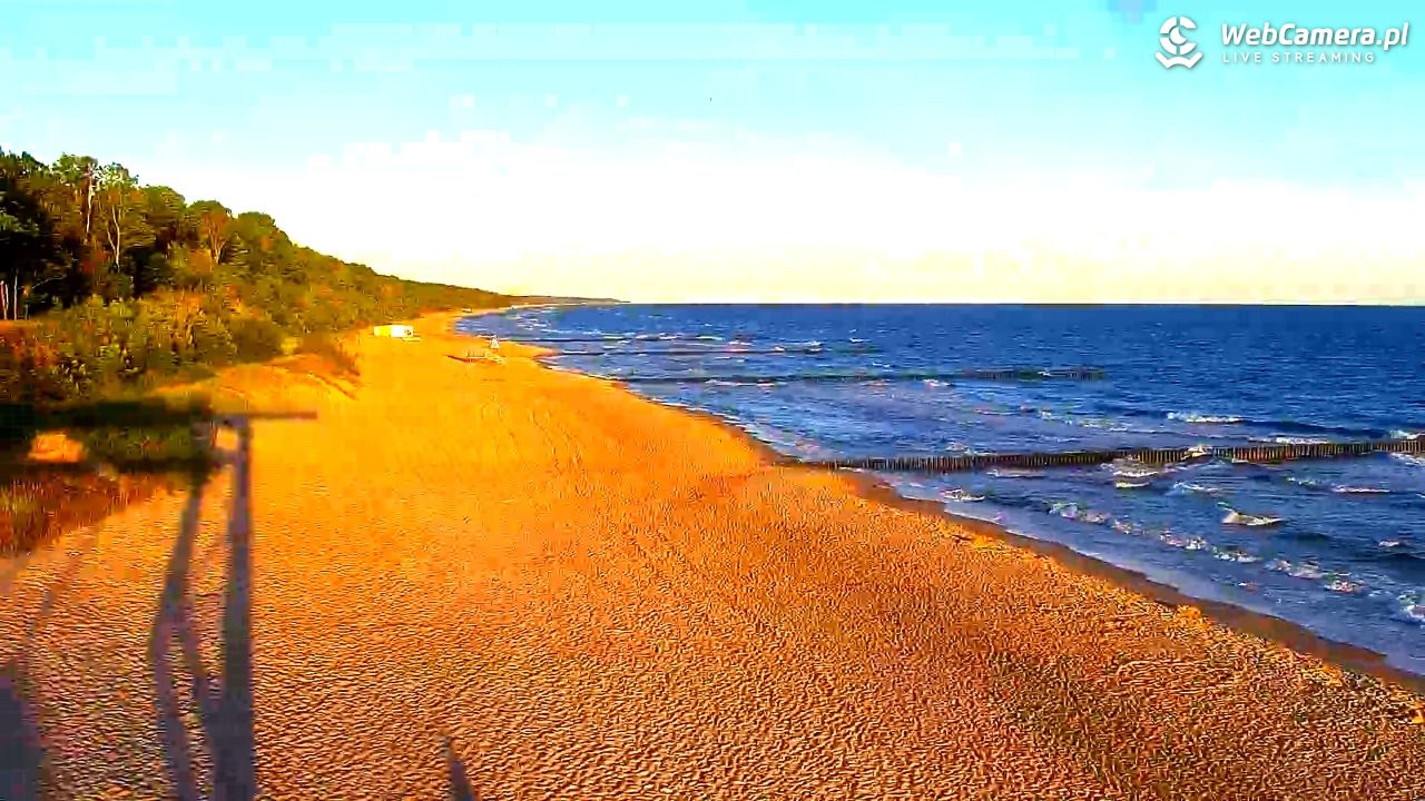 TRZĘSACZ - widok na plażę - 22 czerwiec 2026, 05:17