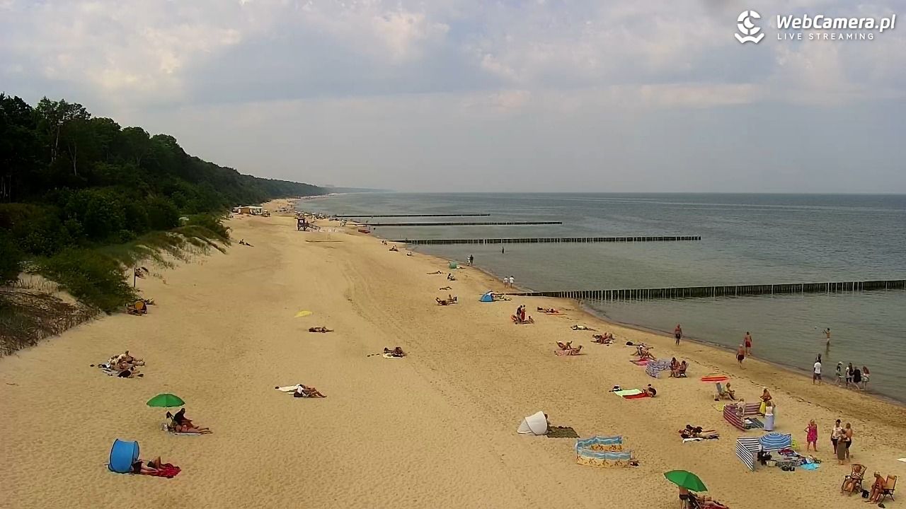 TRZĘSACZ - widok na plażę - 21 czerwiec 2026, 11:21
