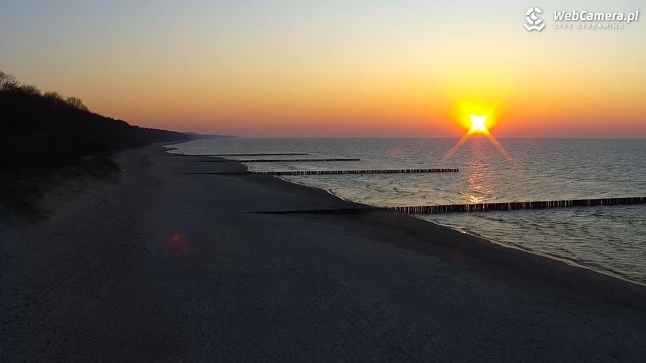 TRZĘSACZ - widok na plażę - 22 marzec 2026, 18:07