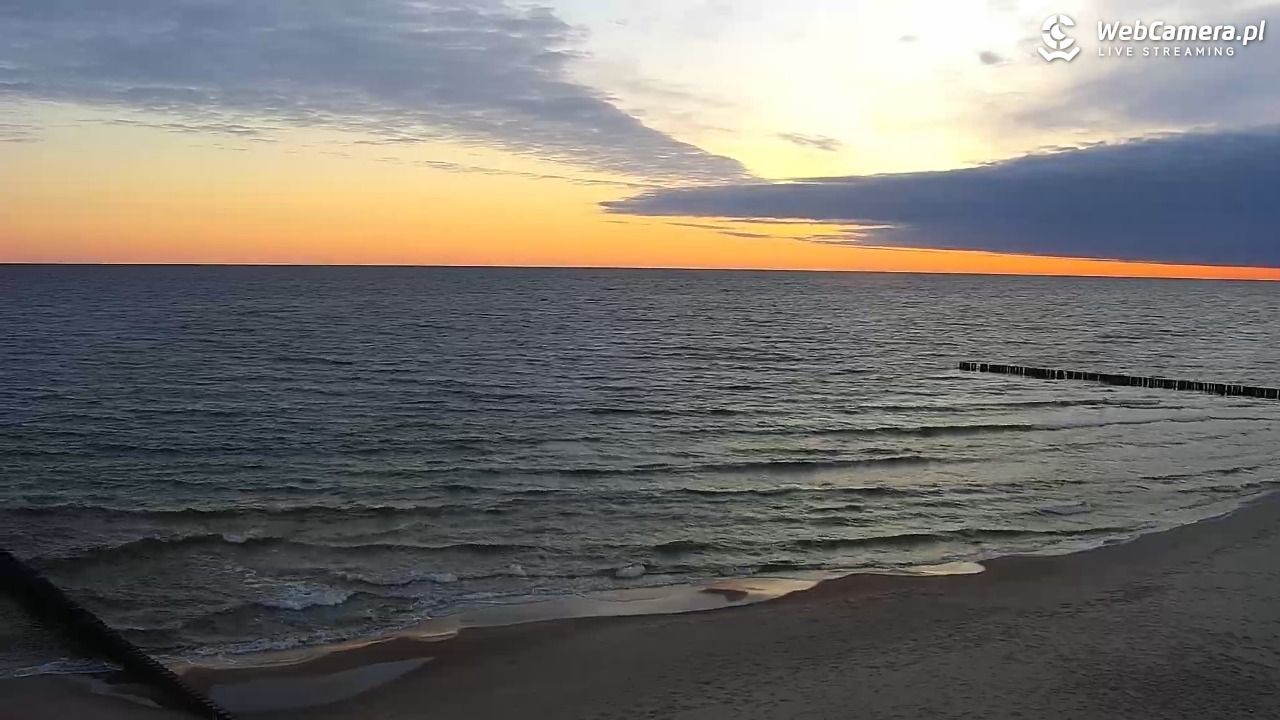 TRZĘSACZ - widok na plażę - 08 maj 2026, 05:12