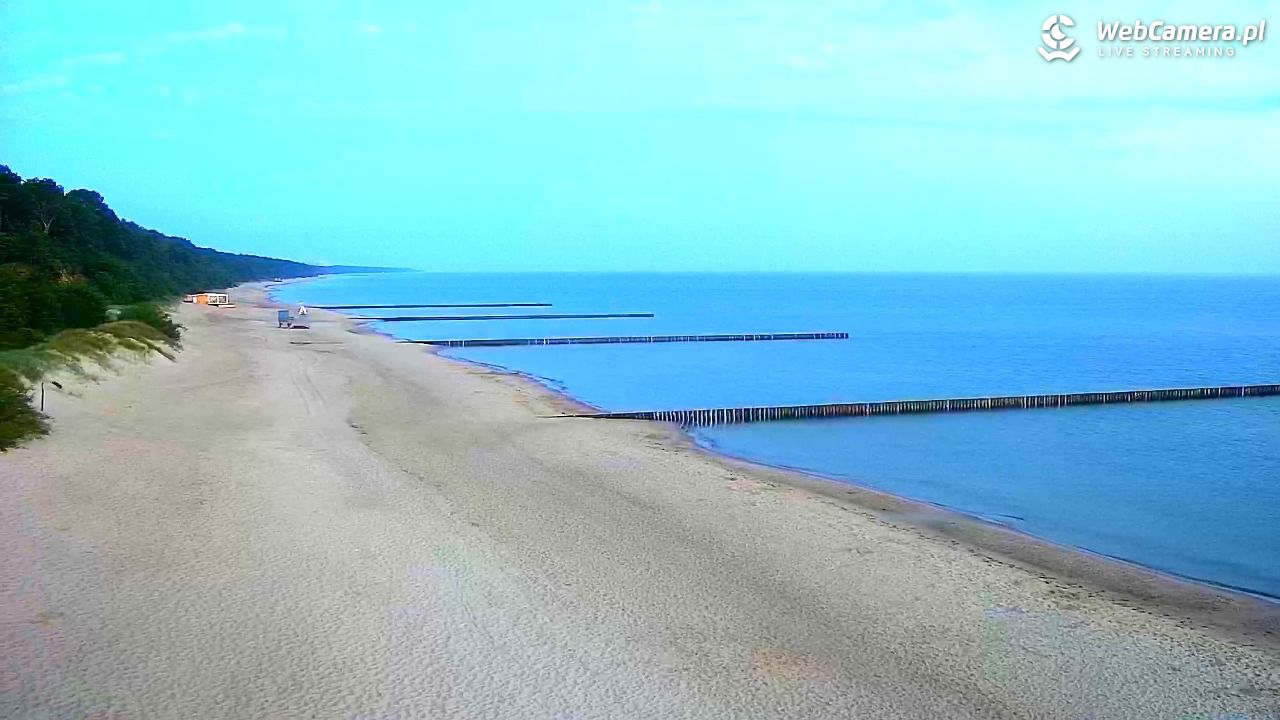 TRZĘSACZ - widok na plażę - 21 czerwiec 2026, 03:57