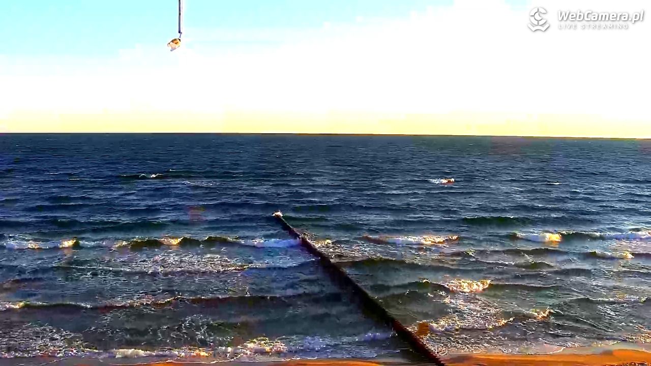 TRZĘSACZ - widok na plażę - 22 czerwiec 2026, 05:16