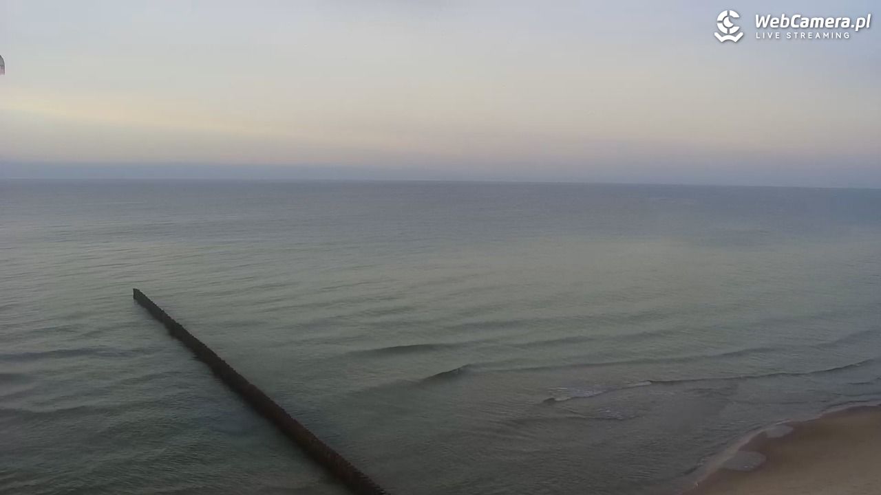 TRZĘSACZ - widok na plażę - 02 listopad 2025, 16:06