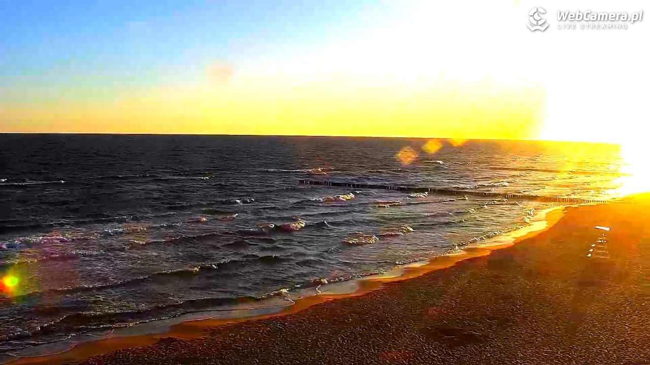 TRZĘSACZ - widok na plażę - 22 czerwiec 2026, 05:17