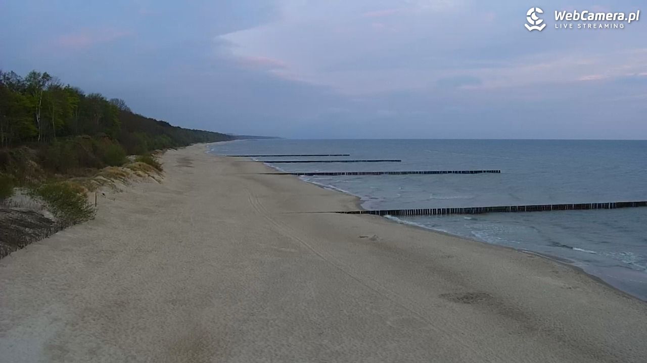 TRZĘSACZ - widok na plażę - 06 maj 2026, 05:11