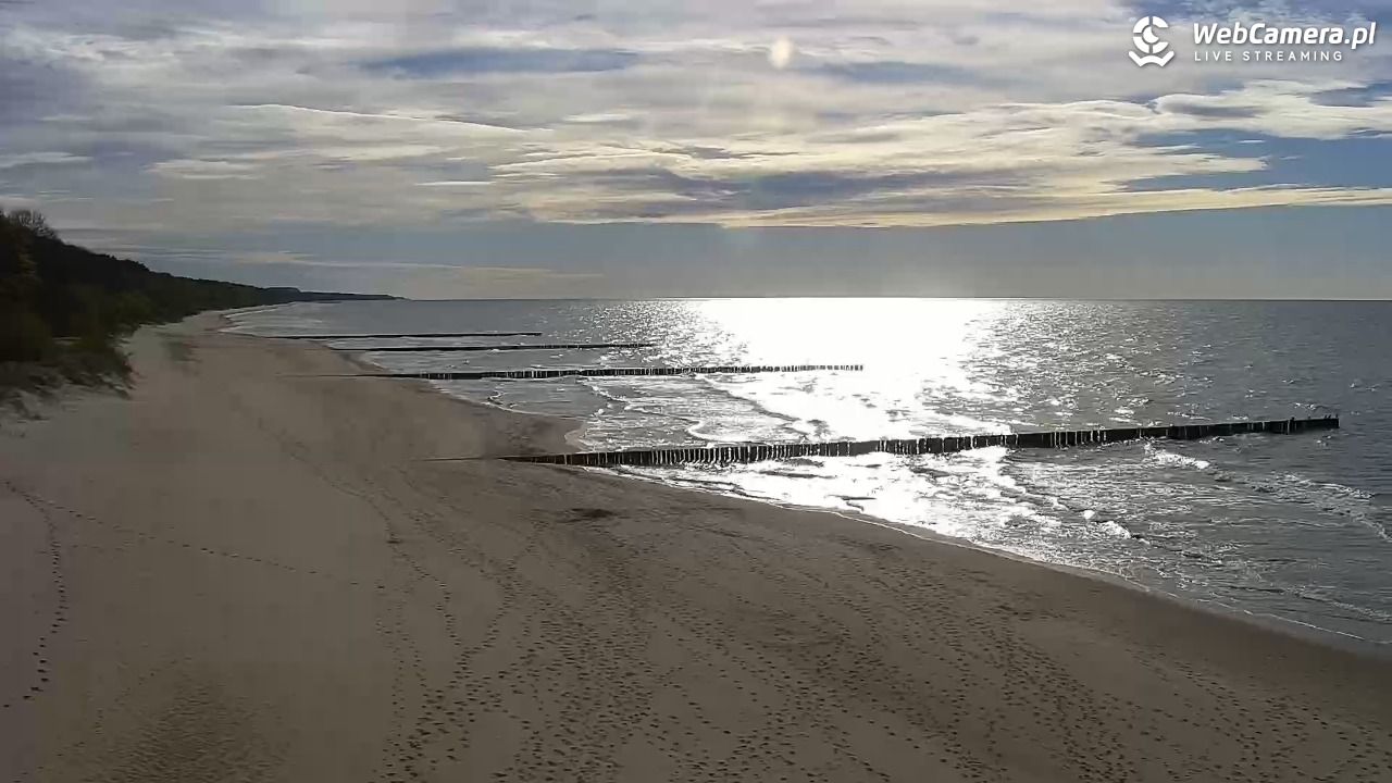 TRZĘSACZ - widok na plażę - 07 maj 2026, 18:01