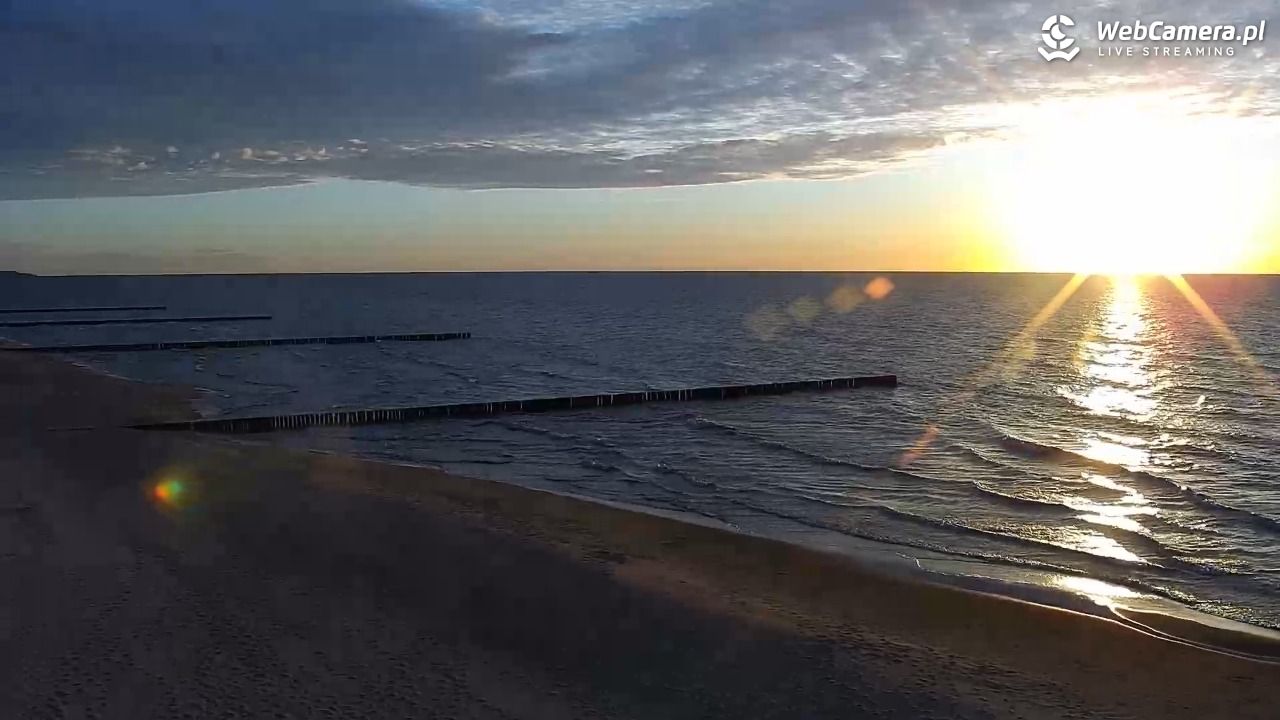 TRZĘSACZ - widok na plażę - 07 maj 2026, 20:24
