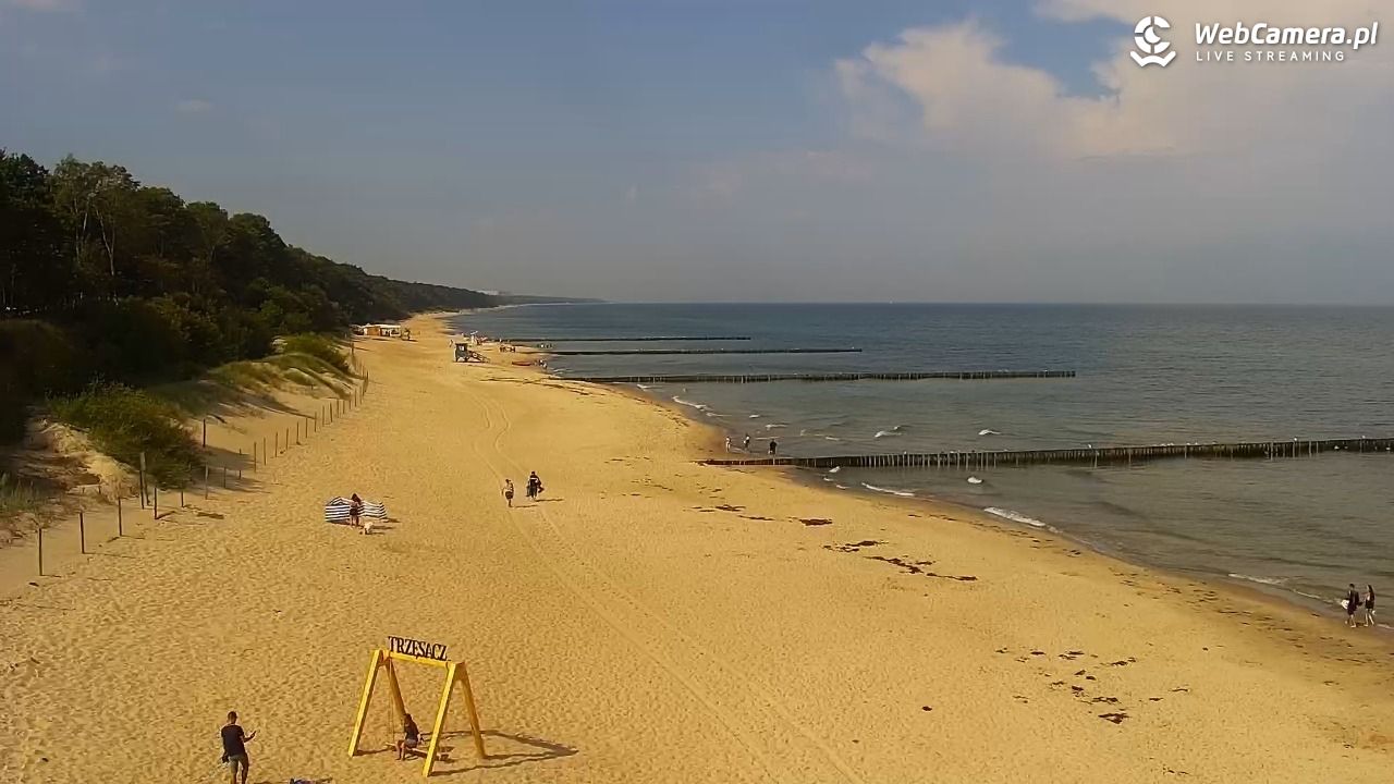 TRZĘSACZ - widok na plażę - 05 sierpień 2026, 10:17