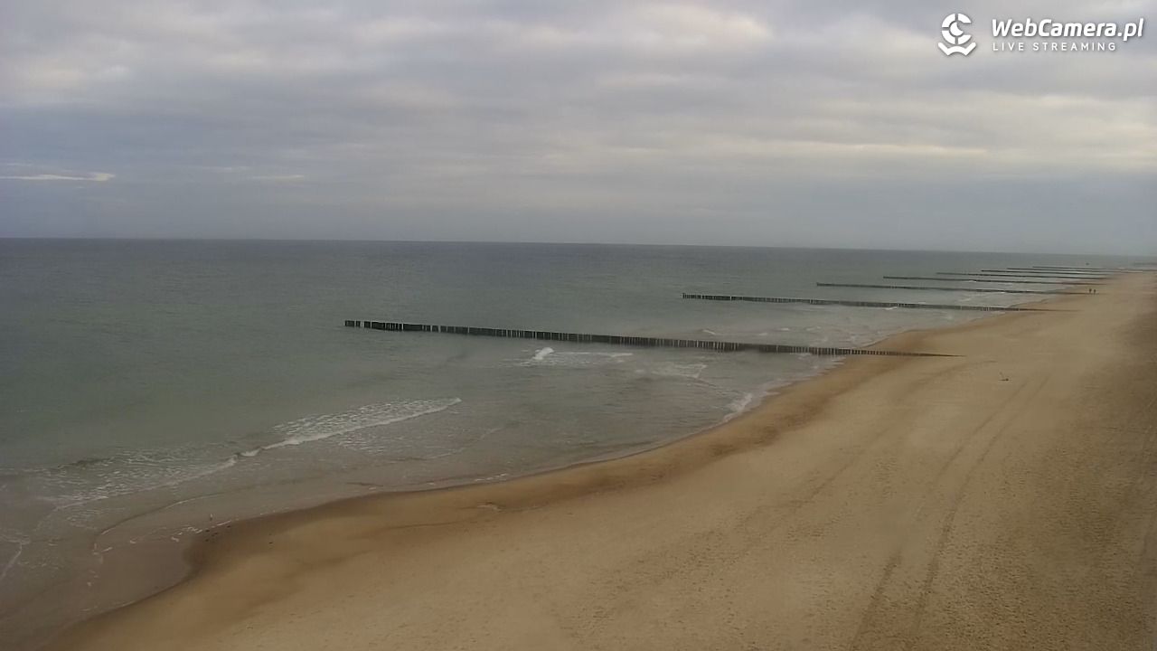 TRZĘSACZ - widok na plażę - 04 listopad 2025, 08:06