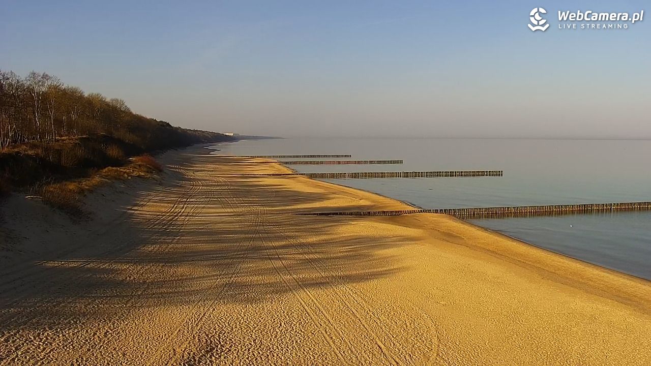 TRZĘSACZ - widok na plażę - 19 marzec 2026, 08:25