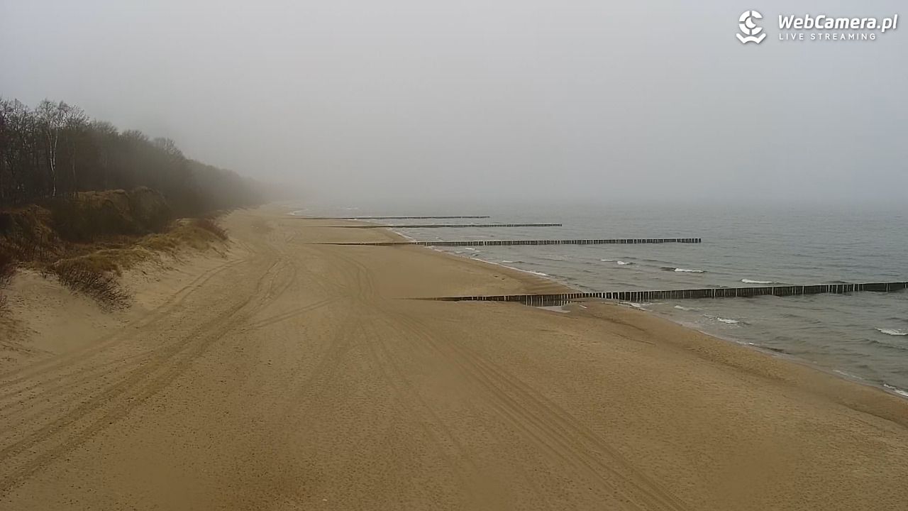 TRZĘSACZ - widok na plażę - 20 marzec 2026, 07:55