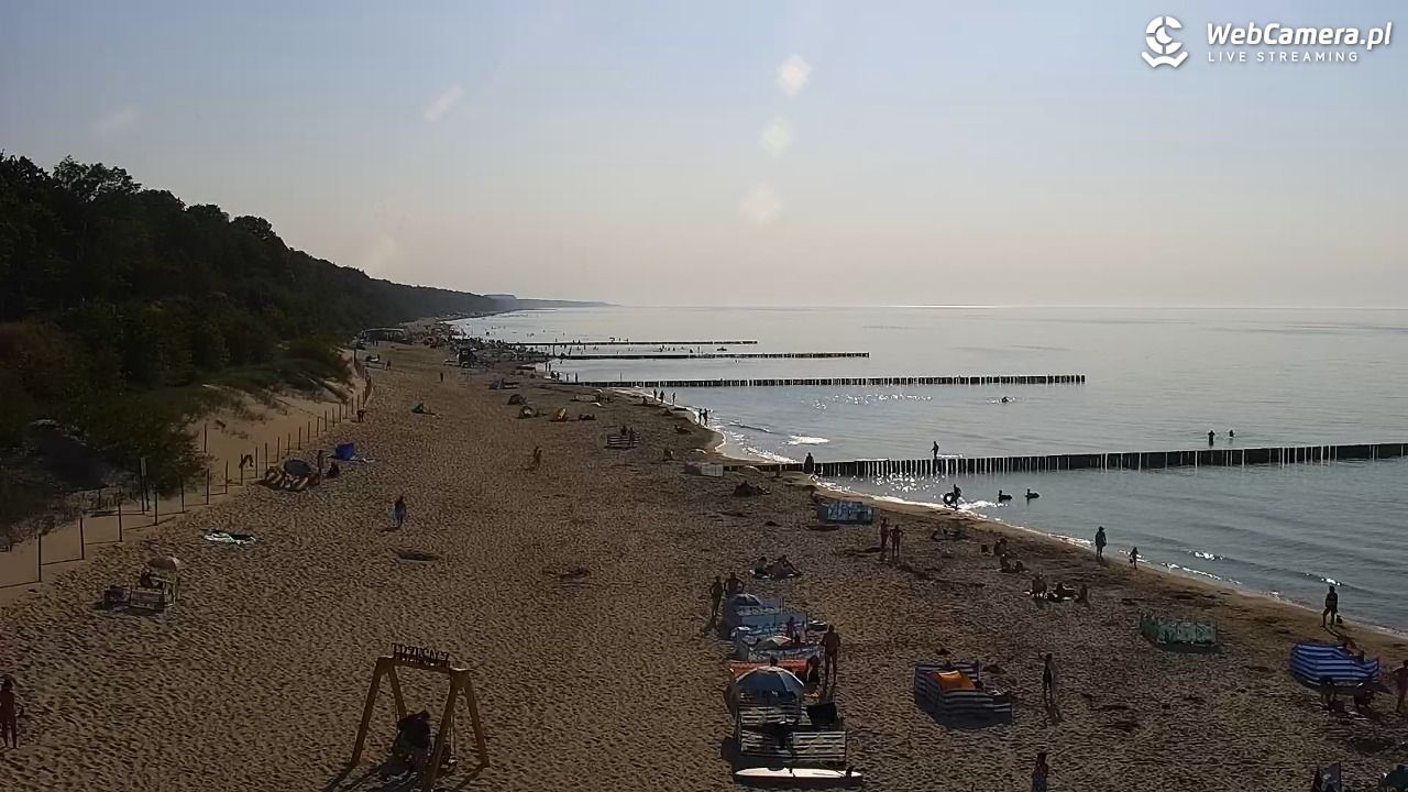 TRZĘSACZ - widok na plażę - 05 sierpień 2026, 17:40