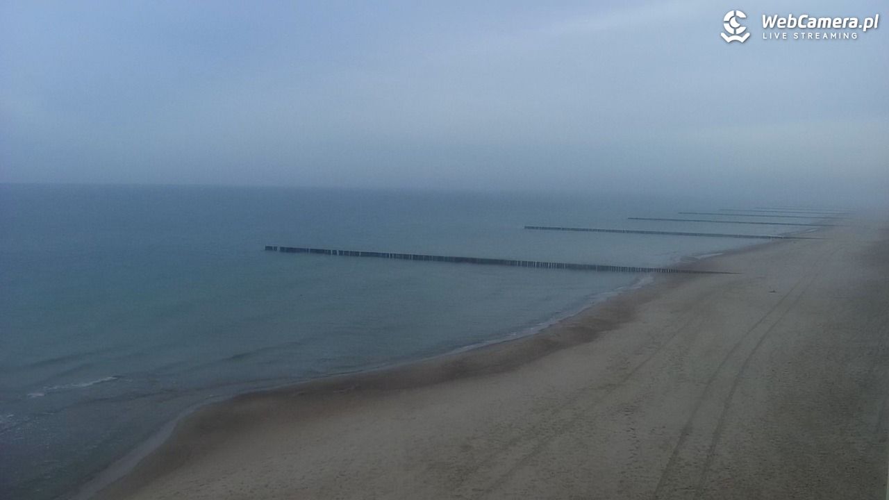 TRZĘSACZ - widok na plażę - 03 listopad 2025, 06:58