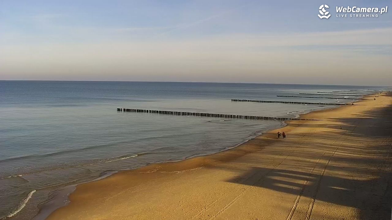 TRZĘSACZ - widok na plażę - 01 listopad 2025, 11:10