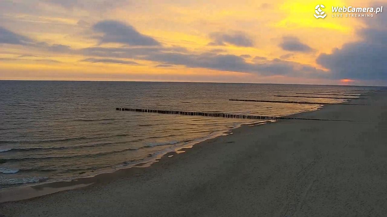 TRZĘSACZ - widok na plażę - 06 maj 2026, 05:12