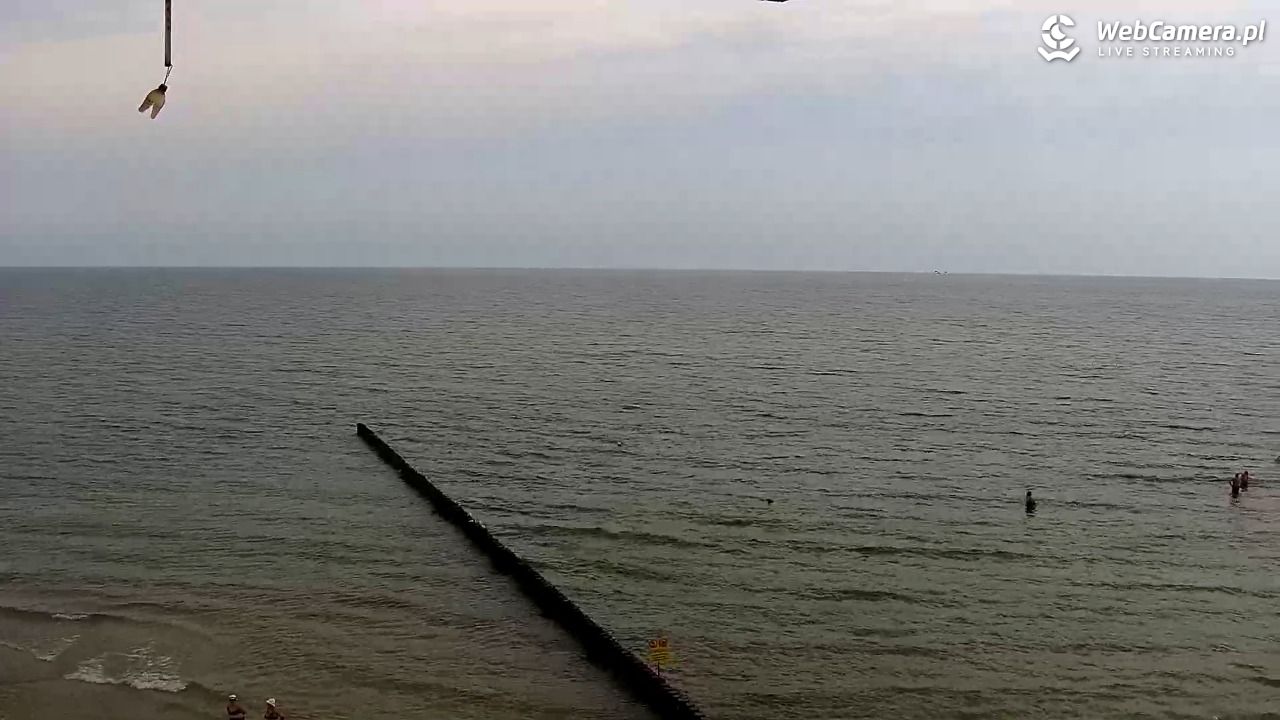 TRZĘSACZ - widok na plażę - 04 sierpień 2026, 11:58