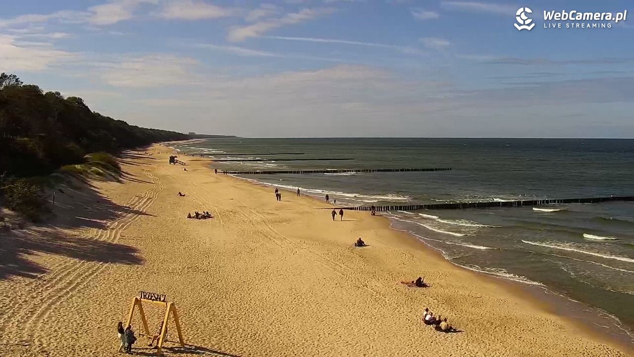 TRZĘSACZ - widok na plażę - 19 wresień 2026, 12:18