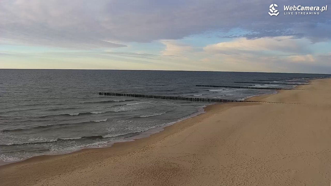 TRZĘSACZ - widok na plażę - 07 maj 2026, 19:50