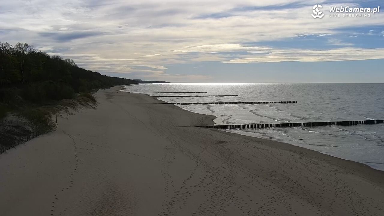 TRZĘSACZ - widok na plażę - 07 maj 2026, 17:11