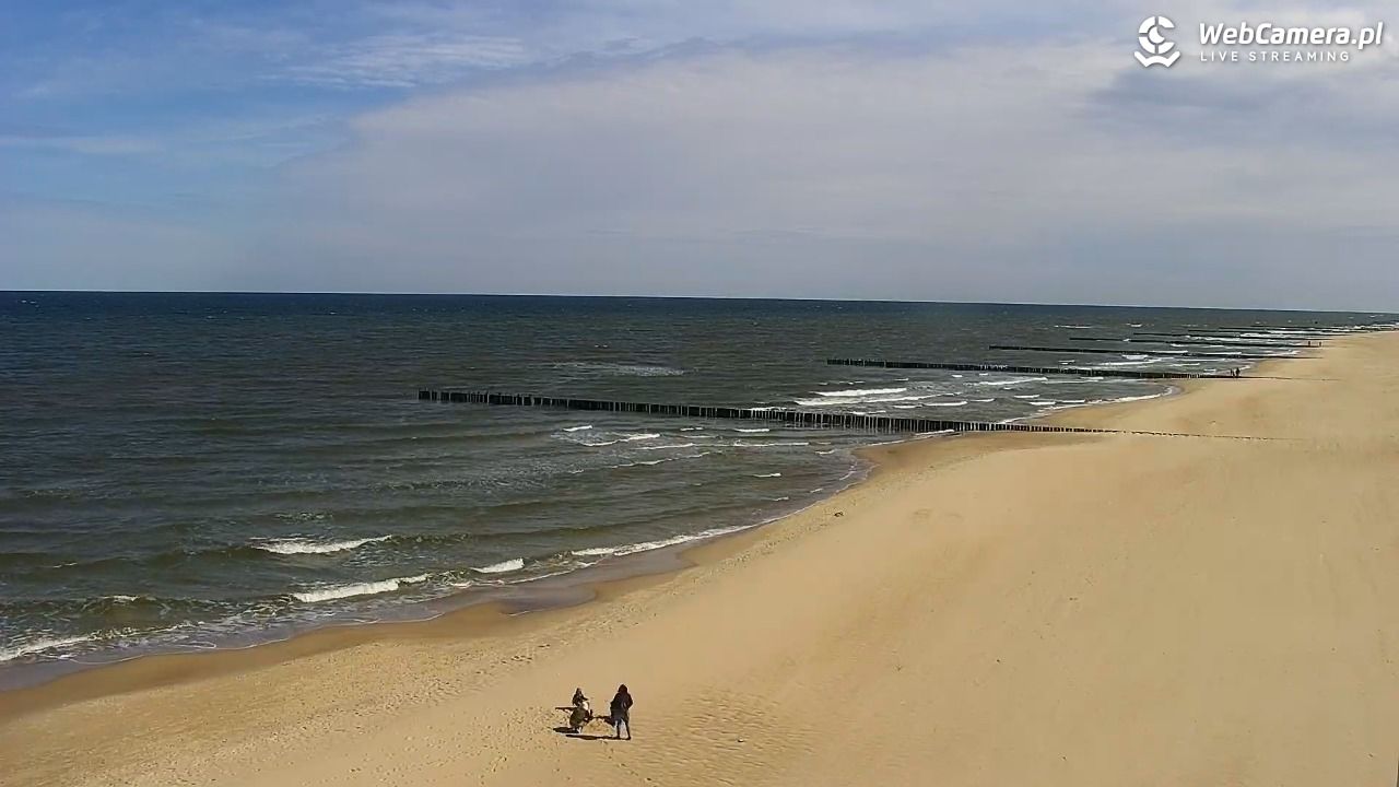 TRZĘSACZ - widok na plażę - 08 maj 2026, 10:37