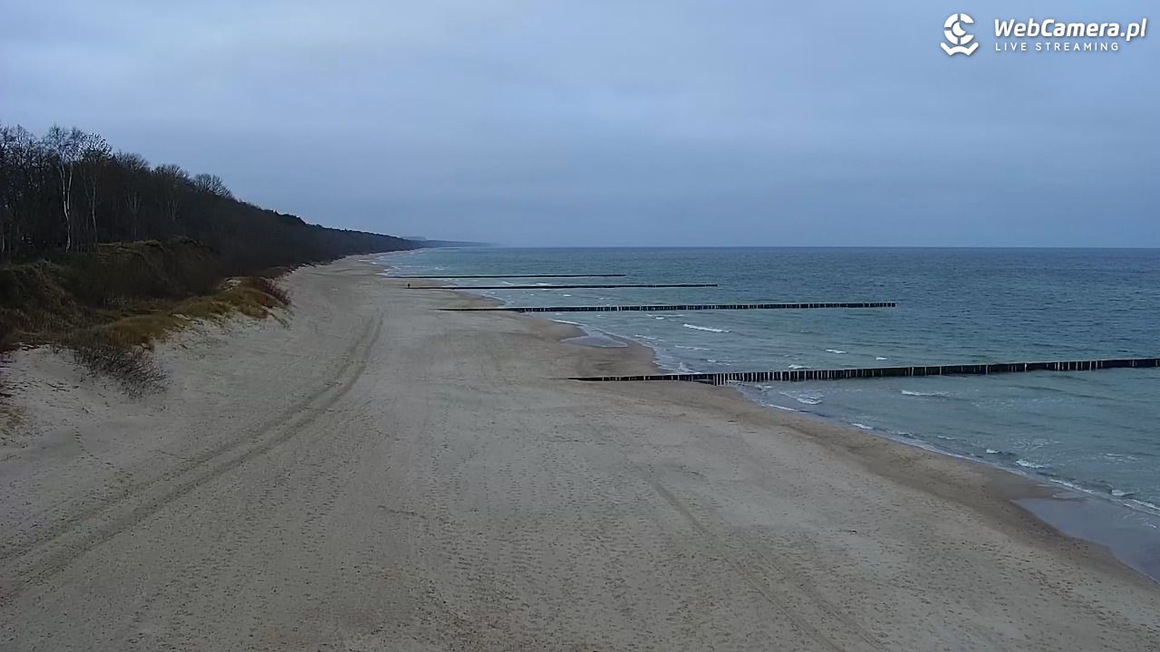 TRZĘSACZ - widok na plażę - 20 grudzień 2025, 08:43