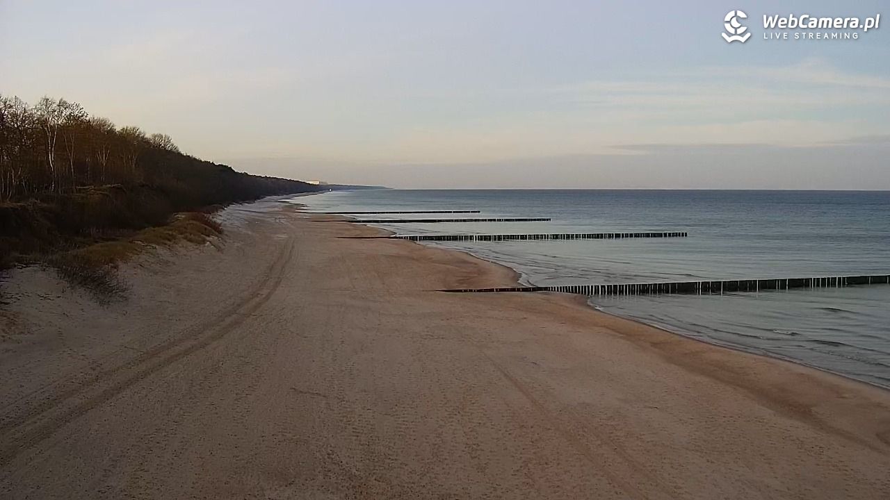 TRZĘSACZ - widok na plażę - 19 grudzień 2025, 07:46