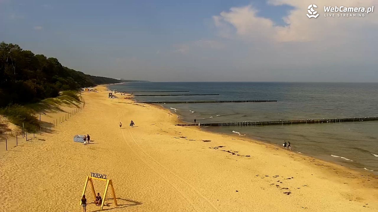 TRZĘSACZ - widok na plażę - 05 sierpień 2026, 10:17