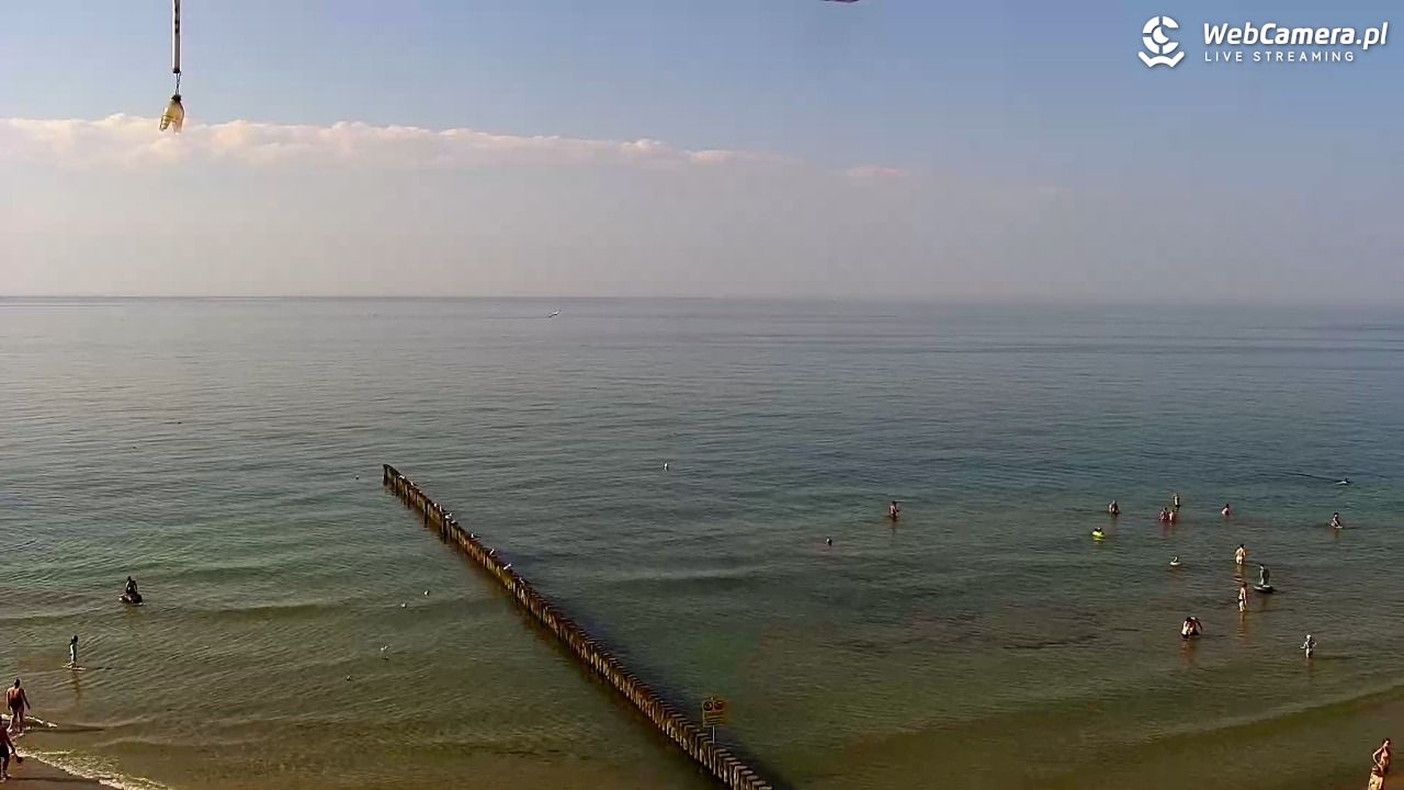 TRZĘSACZ - widok na plażę - 05 sierpień 2026, 17:09