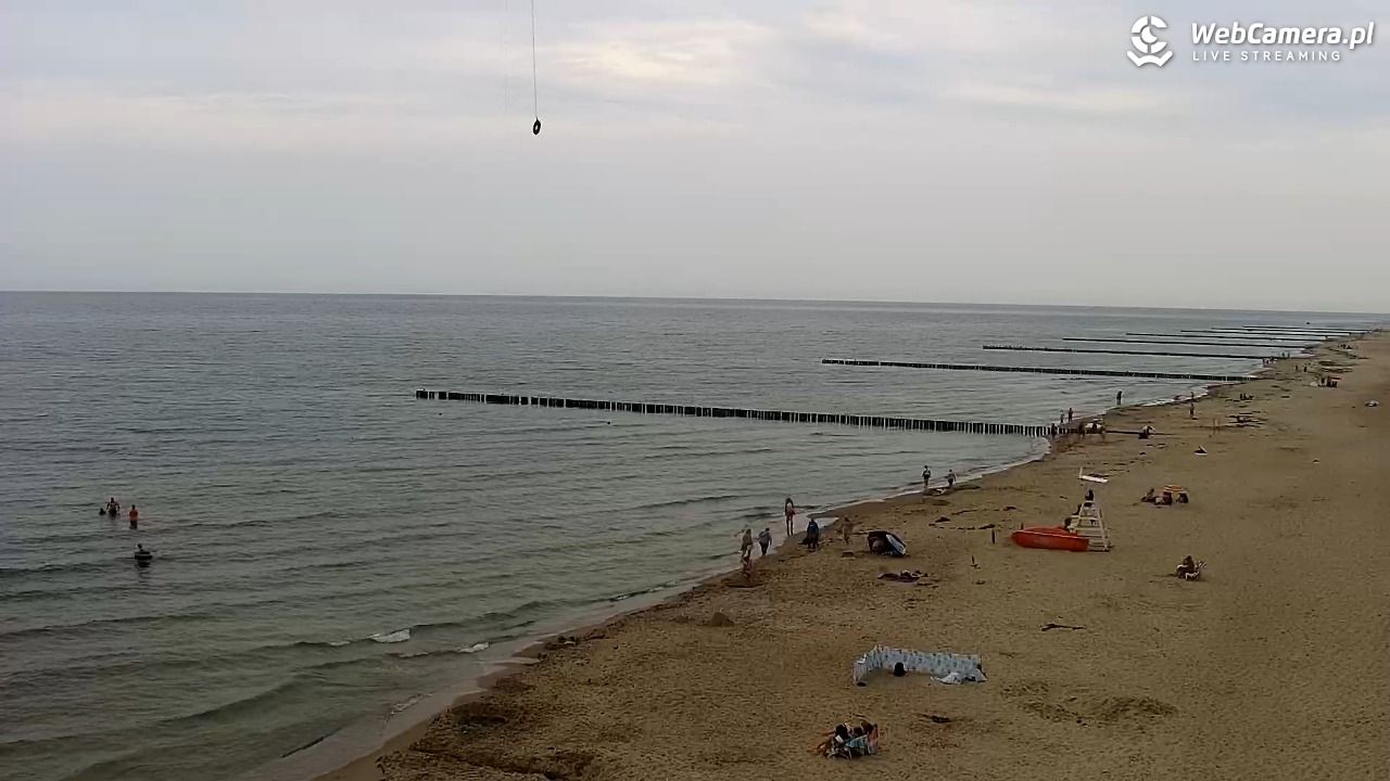 TRZĘSACZ - widok na plażę - 04 sierpień 2026, 12:38