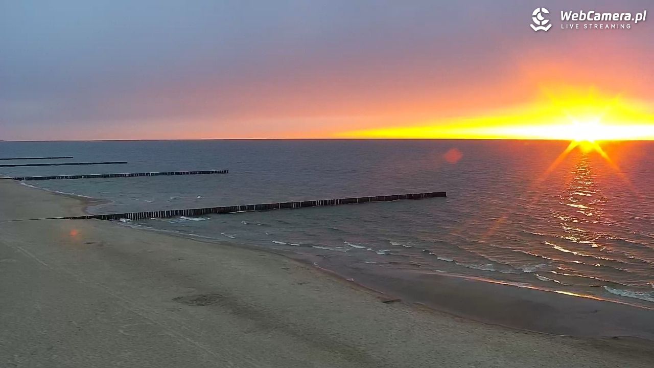 TRZĘSACZ - widok na plażę - 05 maj 2026, 20:34